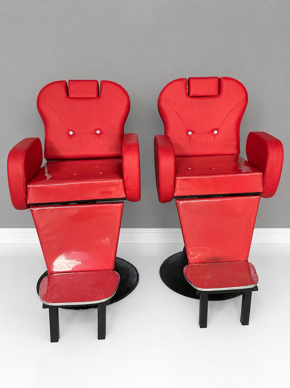 SALON PROPS 